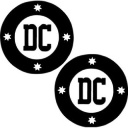 DC Comics Round Logo Stickers – Batman Superman (2-Pack)